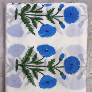 Tela de algodón estampada a mano de Jaipur, tela de algodón con estampado a bloque para vestidos y proveedor mayorista directo de fábrica, impresión personalizada. - Product Image 1