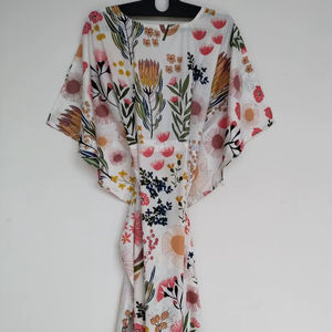 Vestido Kaftán de Algodón Hecho a Mano en India, Túnica Kimono de Corte Holgado para la Playa - Product Image 1
