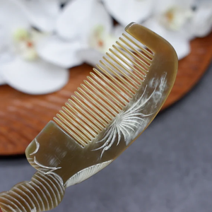 Peignes en corne de buffle : Les meilleurs cadeaux, peigne en corne de buffle classique, solide, durable et antistatique, artisanat naturel. - Product Image 5