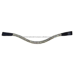 Bandeau de tête pour cheval en cuir véritable noir 100% authentique, design incurvé tendance, avec 3 rangées de cristaux, perles et strass décoratifs. - Product Image 6