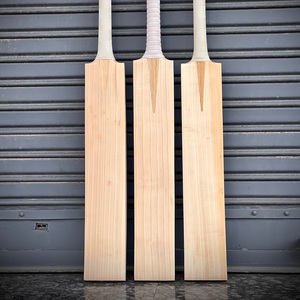 Batte de cricket en saule anglais de qualité supérieure, grade 1, légère, équilibre parfait, frappe puissante, batte de match professionnelle - Product Image 2