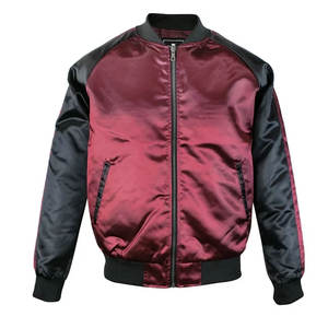 Veste Sukajan élégante pour hommes, broderie traditionnelle personnalisée, coupe confortable, parfaite pour les tenues décontractées, style streetwear. - Product Image 6