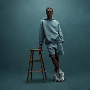 Sweat à capuche personnalisé vert sauge unisexe pull-over sweat-shirt en coton doux avec poche kangourou cordon de serrage réglable - Product Image 3