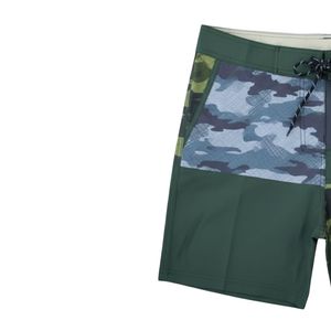 Shorts de natation professionnels à rayures camouflage vert foncé, design multi-panneaux, logo personnalisé, respirant, séchage rapide, été - Product Image 2