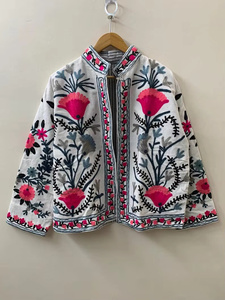 Chaqueta Bomber Reversible Vintage con Bordado Suzani, de Terciopelo y Algodón, para Otoño/Invierno, para Mujer, Acolchada con Diseño Floral, 100% Terciopelo, Precio de Fábrica - Product Image 1