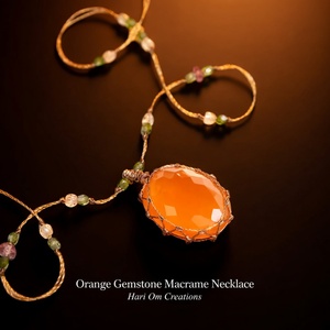 Collar Colgante de Macramé Hecho a Mano con Cornalina Naranja, Piedra Naranja Brillante Facetada, Joyería Boho Curativa - Product Image 3