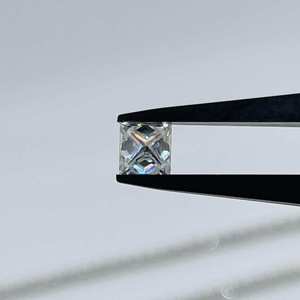 Diamant de laboratoire de qualité supérieure certifié IGI, taille princesse 1,00 carat, clarté VS1, couleur D, percé au laser, pour la fabrication de bijoux JC Diamond - Product Image 4