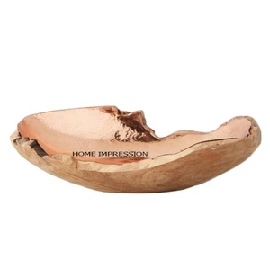 Bol à bougie en cire de conception antique standard de luxe fantaisie en métal coulé brut - Product Image 1