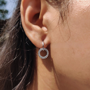 Boucles d'oreilles circulaires en diamant de laboratoire taille ronde 0,37 TCW, en argent 925, or blanc, faites à la main, élégantes, intemporelles, pour femme - Product Image 1