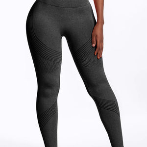 Ropa Deportiva sin Costuras para Mujer con Logotipo Personalizado, Leggings de Cintura Alta con Efecto Push-Up, Leggings de Yoga y Fitness para Mujer - Product Image 1