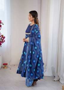 Elegante Vestido Largo Maxi para Mujer, Estilo Pakistaní/Indio, Bordado, para Fiestas, Bodas, Vestido Étnico Festivo con Dupatta, Protección Solar - Product Image 5