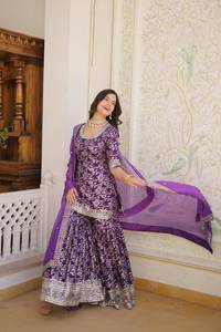 Conjunto de traje Sharara morado bordado para mujer, atuendo étnico tradicional indio con dupatta, colección festiva para fiestas. - Product Image 5