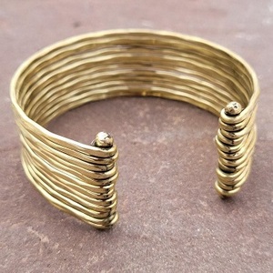 Biomagnetic Jewelry Solid 99.9% Pure Copper Gold-Plated Hammered <b>Magnetic</b> <b>Bracelet</b> Bangle for Men and <b>Women</b> Modern - Product Image 1
