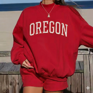 ครอบครองโซนความสบายของคุณด้วยชุดเสื้อคอเต่าและกางเกงขาสั้นสำหรับผู้หญิง คอลเลกชันเสื้อผ้าสวมใส่สบาย อบอุ่น ผ่อนคลาย มีสไตล์ เหมาะสำหรับทุกวัน - Product Image 1