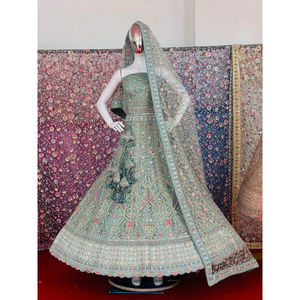 Lehenga Choli nuptiale pour les mariages - Product Image 3