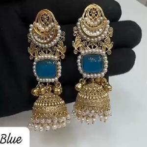 Jhumka Tradicional de Primera Calidad, Diseño Increíble, Perfecta para Usar en Fiestas - Product Image 1