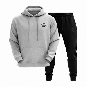 Ensemble survêtement homme gris avec logo personnalisé, sweat à capuche et pantalon de jogging noir, patch en caoutchouc gaufré, vente en gros, fabricant OEM de vêtements de sport en molleton - Product Image 1