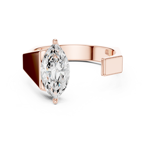 Bague de fiançailles solitaire en or rose avec diamant taille marquise, bijou de mariée élégant - Product Image 1