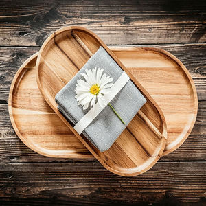 Ensemble de plateaux de service en bois d'acacia, 2 pièces, forme ovale, écologiques, durables, pour charcuterie, fromage, pain, fruits, légumes, et sauces - Product Image 6
