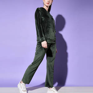 Conjunto de Dos Piezas de Terciopelo para Mujer, Ropa Casual de Manga Larga, Estilo Deportivo, a la Moda para Invierno - Product Image 3