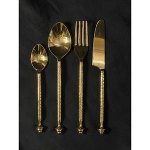 ชุดช้อนส้อมสแตนเลสพรีเมียม 4 ชิ้น ด้ามจับลายวนเคลือบทอง PVD ปลอดภัยสำหรับเครื่องล้างจาน เหมาะสำหรับงานแต่งงาน ร้านอาหาร บ้าน และโรงแรม - Product Image 2