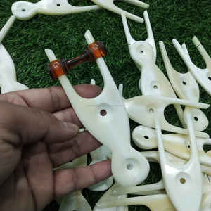 Outil de tressage moderne en os de buffle véritable fait main pour la fabrication de cordons, durable, couleur personnalisée, pour l'art et la décoration de mariage, prix - Product Image 3