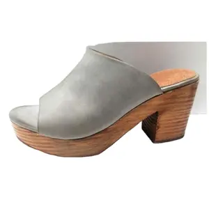 Bulk Supplier Selling Cow Split Lining Evergreen Women's Goat Suede Wooden Clogs Shoes/Flats at Low Market Price