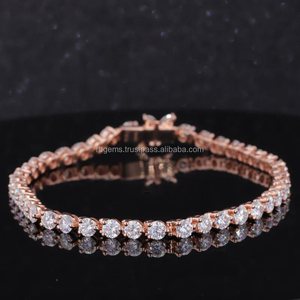 สร้อยข้อมือเทนนิสประดับเพชรทรงหัวใจ 14K ทองคำขาวโรสโกลด์ ประดับเพชร VVS พร้อมใบรับรอง GIA ดีไซน์หรูหราโรแมนติก ระยิบระยับสวยงาม - Product Image 1