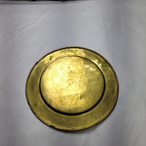 Plateau rond en laiton peint à la main avec motifs floraux multicolores en émail – Plaque métallique indo-persane artisanale - Product Image 6