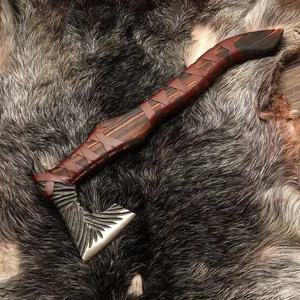 Hache Viking Industrielle Faite à la Main en Acier à Haute Teneur en Carbone, Type Tomahawk Barbu, Manche en Bois de Frêne, Poignée Enveloppée de Cuir, pour Camping et Chasse - Product Image 3