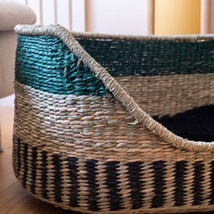 Artex Hai Nam Handwoven Eco-Friendly Soft Seagrass Portable Pet Bed for Dogs/Cats/Rabbits <b>Removable</b> Washable Cushion - Product Image 2