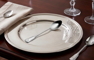 Cuchara Minimalista con Mango Plateado, Diseño Moderno de Acero Inoxidable, Cubertería Elegante para Uso Diario, Cenas y Cocina - Product Image 4