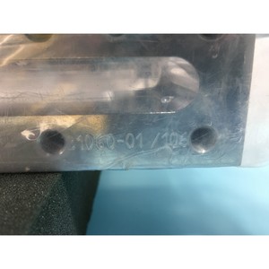 AMAT 81060-01 Válvula de Puerta/Compuerta, Placa Adaptadora - Equipo y Piezas de Semiconductores de Confianza de Tradicción Global - Product Image 1