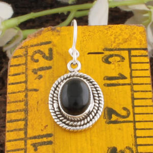 Boucles d'oreilles en onyx noir naturel en gros, clous géométriques en argent sterling 925 avec pierres précieuses, bijoux fins pour femmes et hommes, fabricant - Product Image 4