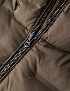 เสื้อแจ็คเก็ตพัฟเฟอร์มีฮู้ดสำหรับผู้ชาย สีพื้น กันลม ระบายอากาศได้ดี ปิดด้วยซิป เสื้อคลุมลำลอง ผ้าแคนวาสหนาด้านหน้า - Product Image 6