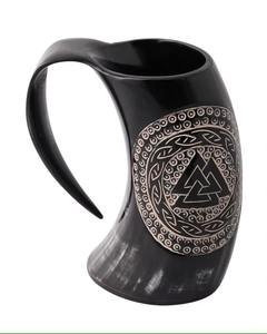 Jarra de Cuerno Vikinga Grabada Personalizada, Taza de Cerveza de Cuerno Natural, Venta al por Mayor - Product Image 2