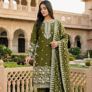 Nuevo conjunto de traje de seda GMY de diseñador, con bordado pesado y lentejuelas, completamente cosido, listo para usar, con top, pantalón y dupatta, estilo étnico para mujer. - Product Image 1