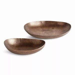 Jarrón de Bronce Hecho a Mano, Diseño Rústico, 25 Pulgadas, Recipiente Decorativo, Favorito Global - Product Image 1