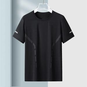 T-shirt homme personnalisé avec logo OEM, col rond, coupe ample, respirant, manches courtes, grande taille, en soie glacée. - Product Image 4