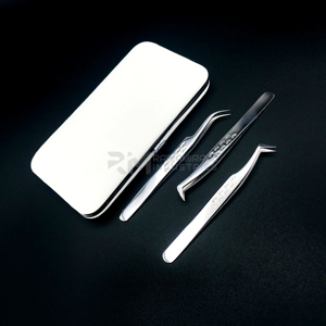 Ensemble de pinces à cils RMI Silver Tone Volume Isolation avec étui magnétique blanc pour extensions de cils - Product Image 2