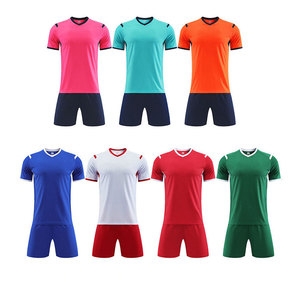 2026 New Season Soccer Wears Uniforms Custom Logo Badge Name Sportswear Set Team Training Football Wear Men's Jerseys - Product Image 1