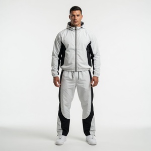 Ensemble survêtement coupe-vent en nylon surdimensionné pour homme avec logo personnalisé, demi-zip, tenue de sport de haute qualité pour la salle de sport - Product Image 3