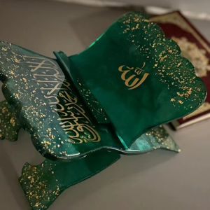 Tabla de Cortar Rectangular de Madera Verde Real, Utensilios de Cocina de Alta Calidad, Empaquetado en Caja, Hecha a Mano, con Tacto Real, Coleccionable - Product Image 1