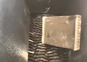 Trituradora de Metal Semiautomática de Doble Eje Más Vendida con Motor de 80 HP para Trituración de Radiadores de Aluminio y Cobre - Product Image 3