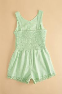 Body sin mangas verde menta para mujer con detalles de volantes y botones en la espalda - Product Image 2