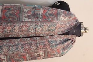 Bufanda Larga Reversible para Mujer, con Estampado Digital, de Poliéster, Resistente al Viento, para Uso Diario en Todas las Estaciones - Product Image 6