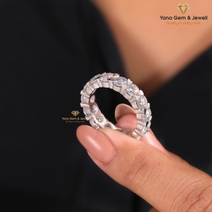 Anillo Elegante de Corte Redondo para Mujer, 5 TCW, Eternidad Completa, con Diamantes CVD Cultivados en Laboratorio, Color F, Claridad VVS-VS, Oro Sólido de 14K - Product Image 3