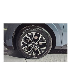 Kia Carnival Noblesse 2021/10, 9 Plazas, Diésel, Automático, con Asientos de Cuero, 81,647 km, Volante a la Izquierda - Product Image 5