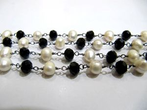 Chaîne de perles en spinelle noire naturelle et perles d'eau douce - Product Image 2