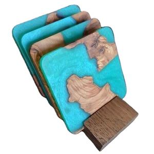 Dessous de verre incrustés de bois en résine Artisan 4 pièces parfaits pour la vaisselle de luxe et les sous-verres personnalisés accessoires de cuisine - Product Image 6